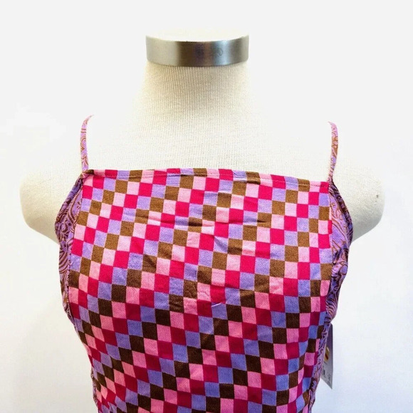 NWT SO GOODS FOR LIFE Juniors Sleeveless Straps Pullover Crop Tank Top Size M - Picture 2 of 10